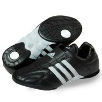 adidas-adiluxe black